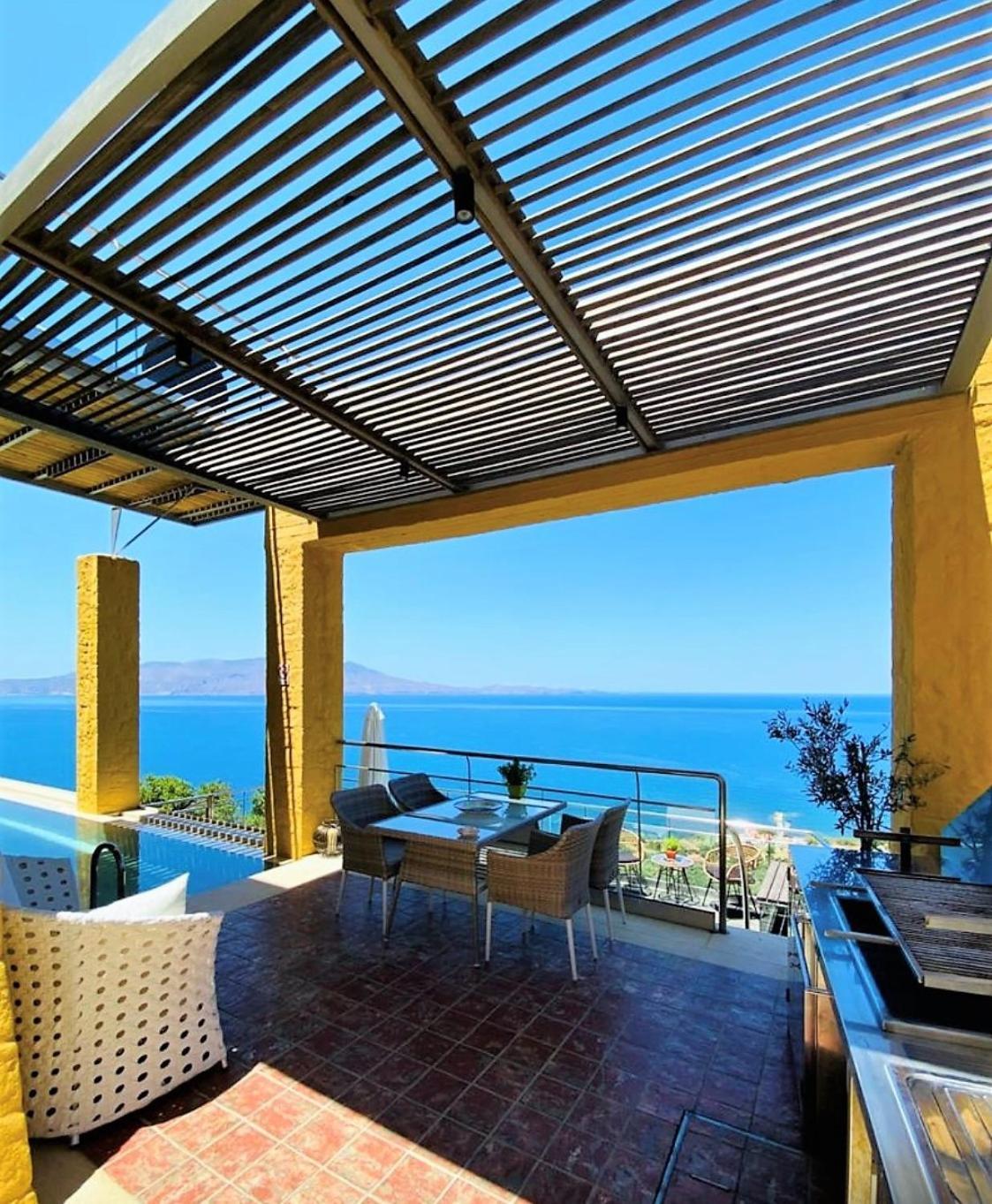 Beachfront Ravdoucha Epavlis Eleni Villa - Pool, Hot Tub, Gym, Sauna, Private Parking, Wifi Chania  Exterior photo