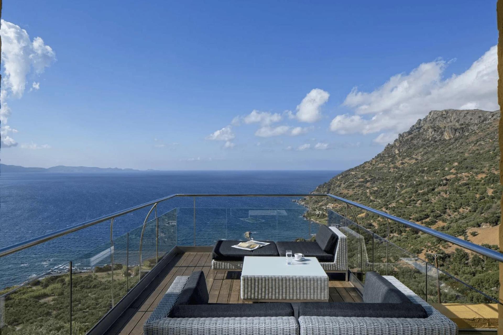 Beachfront Ravdoucha Epavlis Eleni Villa - Pool, Hot Tub, Gym, Sauna, Private Parking, Wifi Chania  Exterior photo